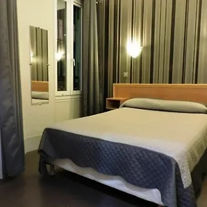2* Отель Bonsejour Montmartre