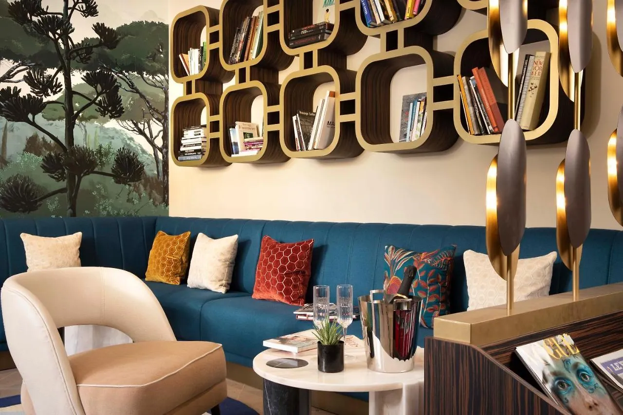Hotel Aiglon Paris
